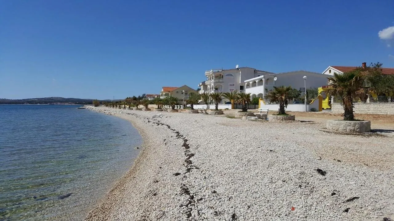 Apartments By The Sea Vir - 23426