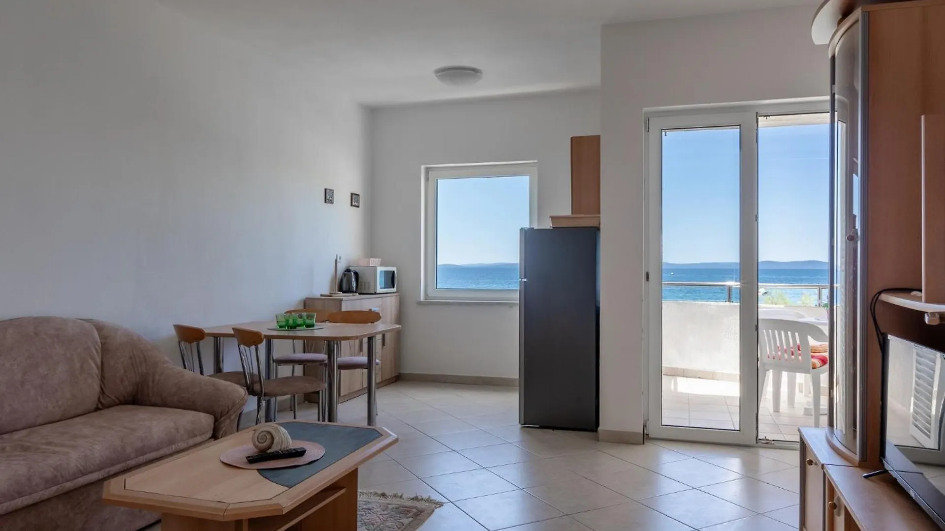 Apartments By The Sea Vir - 23426 0*,  Croatia
