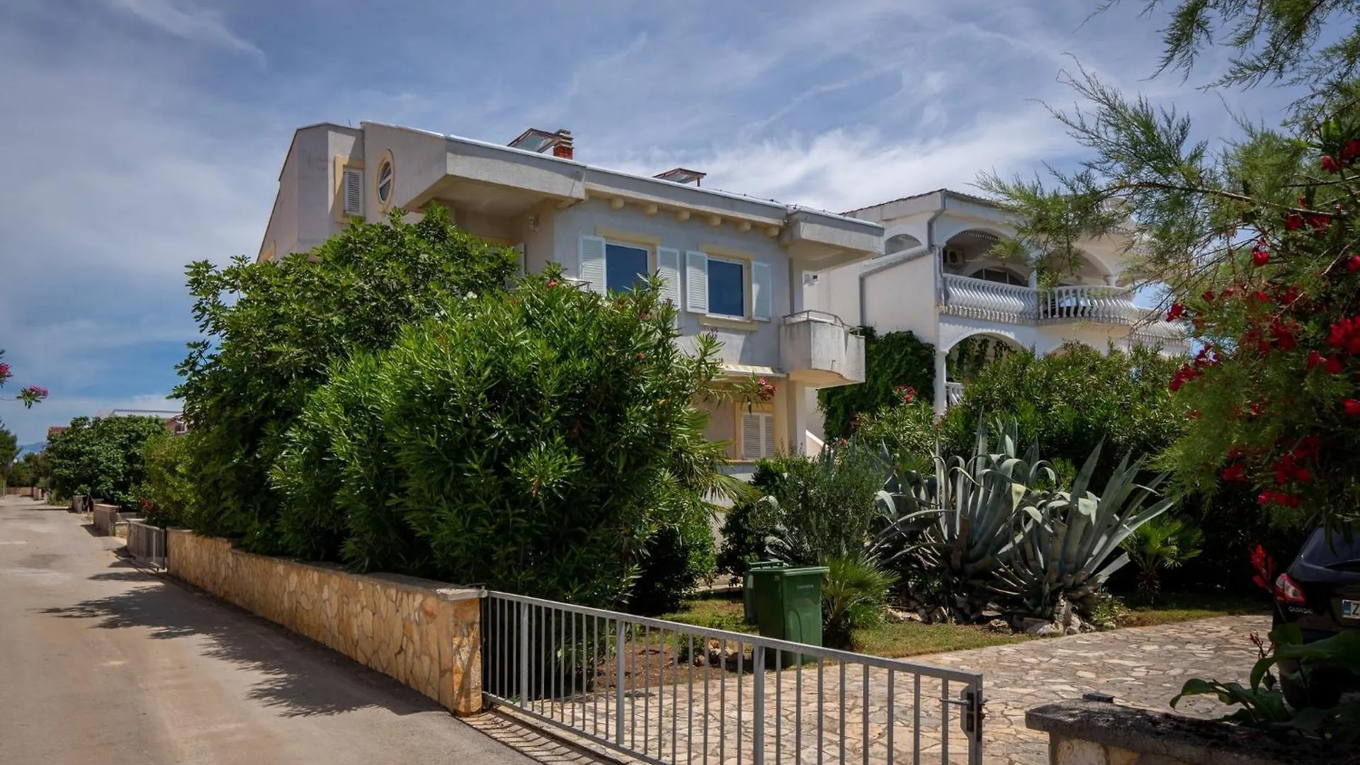 Apartments By The Sea Vir - 23426